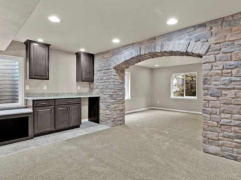705 Witchhazel Ct — Photo 42