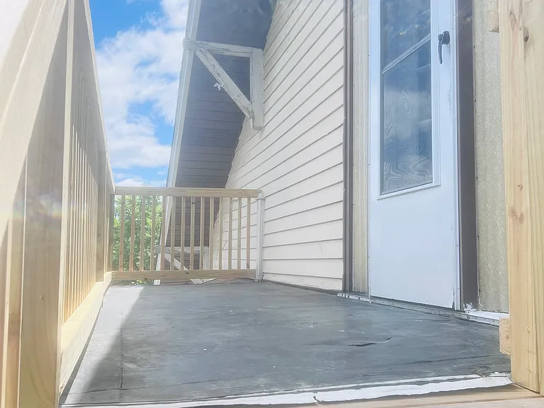 516 Market St — Photo 25