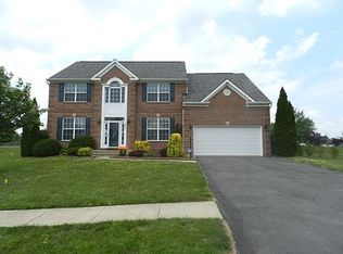 13264 Query Ln, Woodbridge, VA 22193