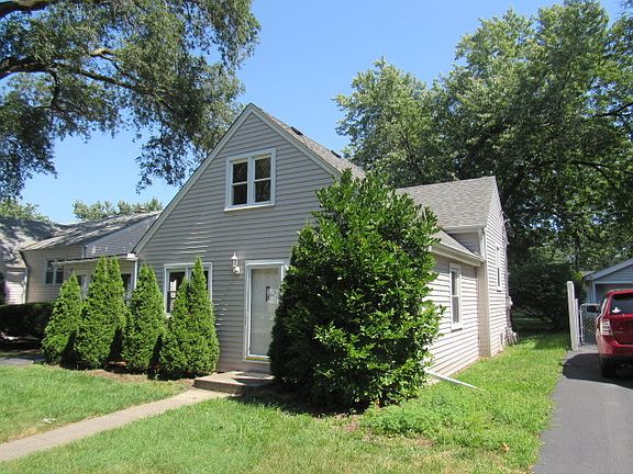 2nd image of 233 N 3rd Ave