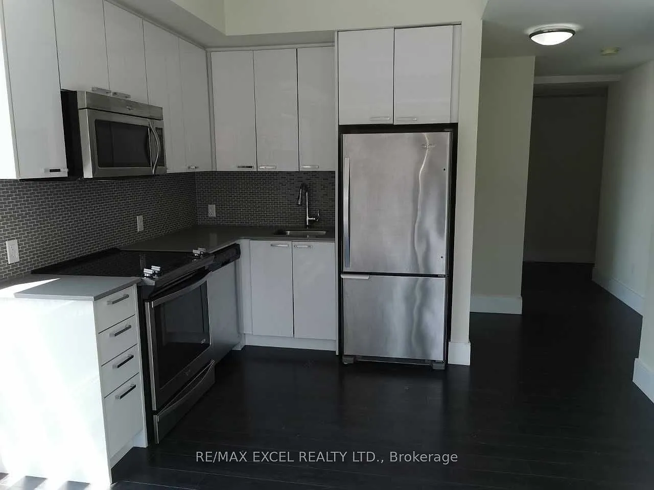 2 bed, $2,100 — Photo 3