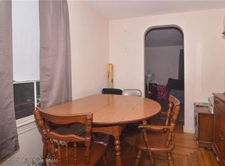 11 Whipple Rd, Smithfield, RI 02917