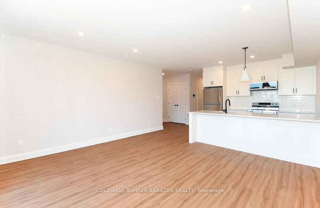 2 bed, $2,690 — Photo 4
