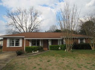 107 Oklahoma Ave, Warner Robins, GA 31093