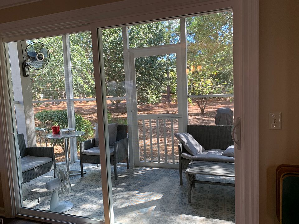 Screened in Porch