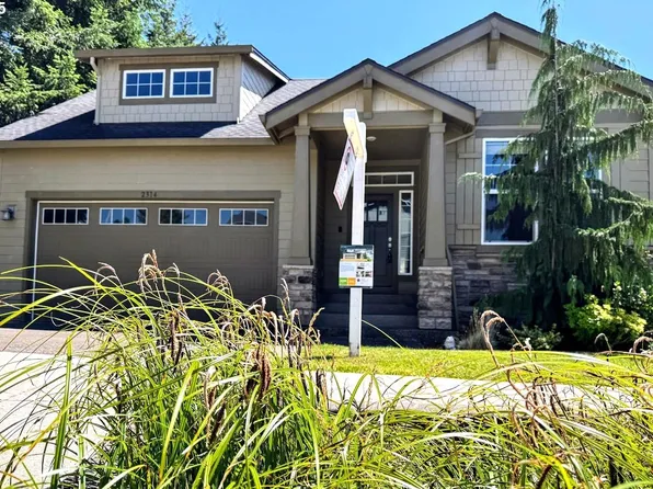 2314 SW 43rd St, Gresham, OR 97080