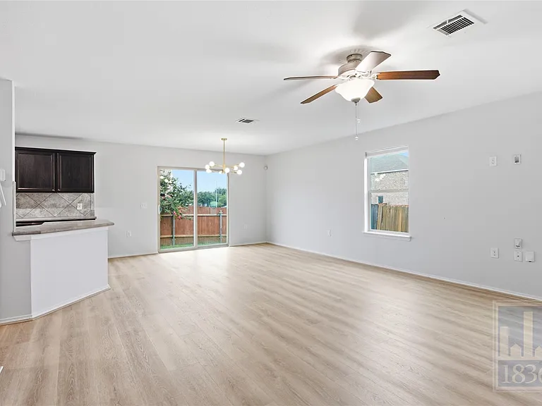 9000 Norwich Castle Dr — Photo 11