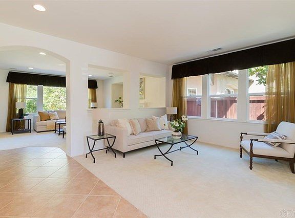 4th image of 720 Hollowbrook Ct