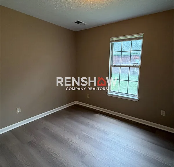 194 Pennington Pl — Photo 21