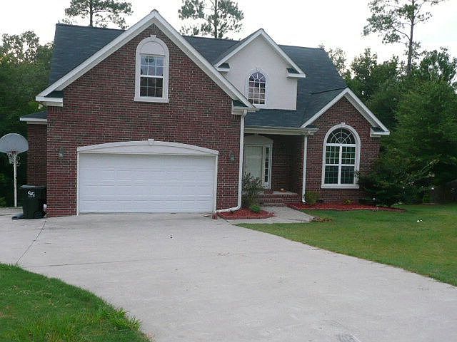 1st image of 404 Dorset Ct