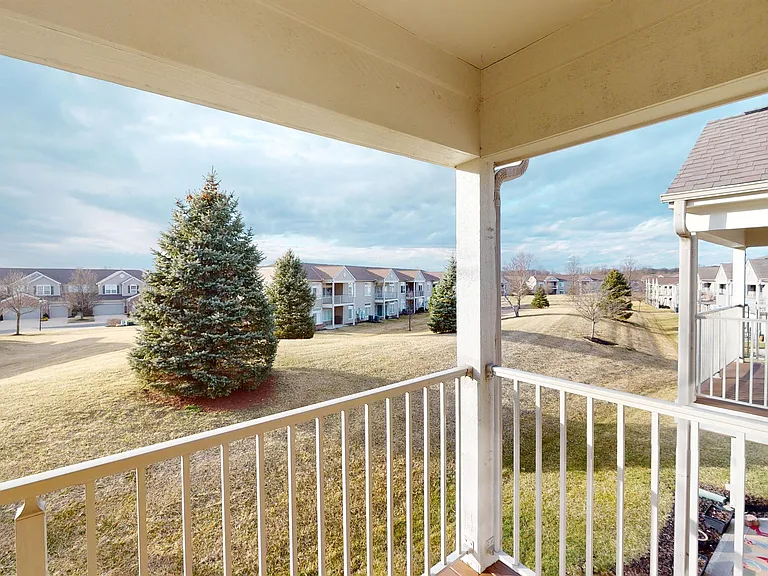 6727 Cloudscape Way — Photo 33
