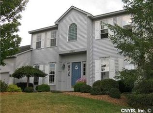 4220 Winding Creek Rd, Manlius, NY 13104