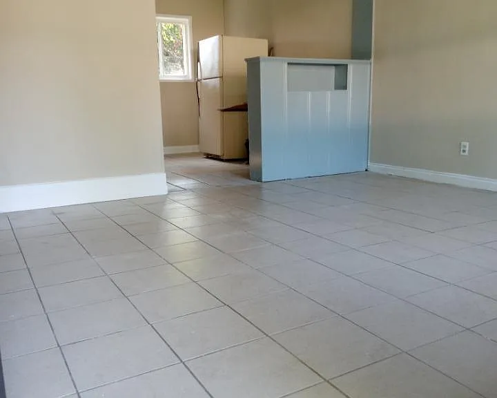 1956 Alice Dr — Photo 5