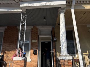 317 York St, Camden, NJ 08102