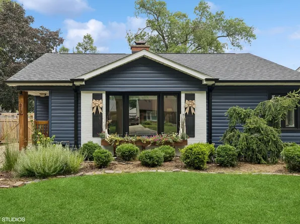 213 S Owen St, Mount Prospect, IL 60056