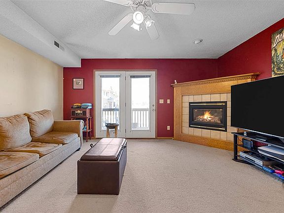 3rd image of 130 Shannon Dr Unit 5