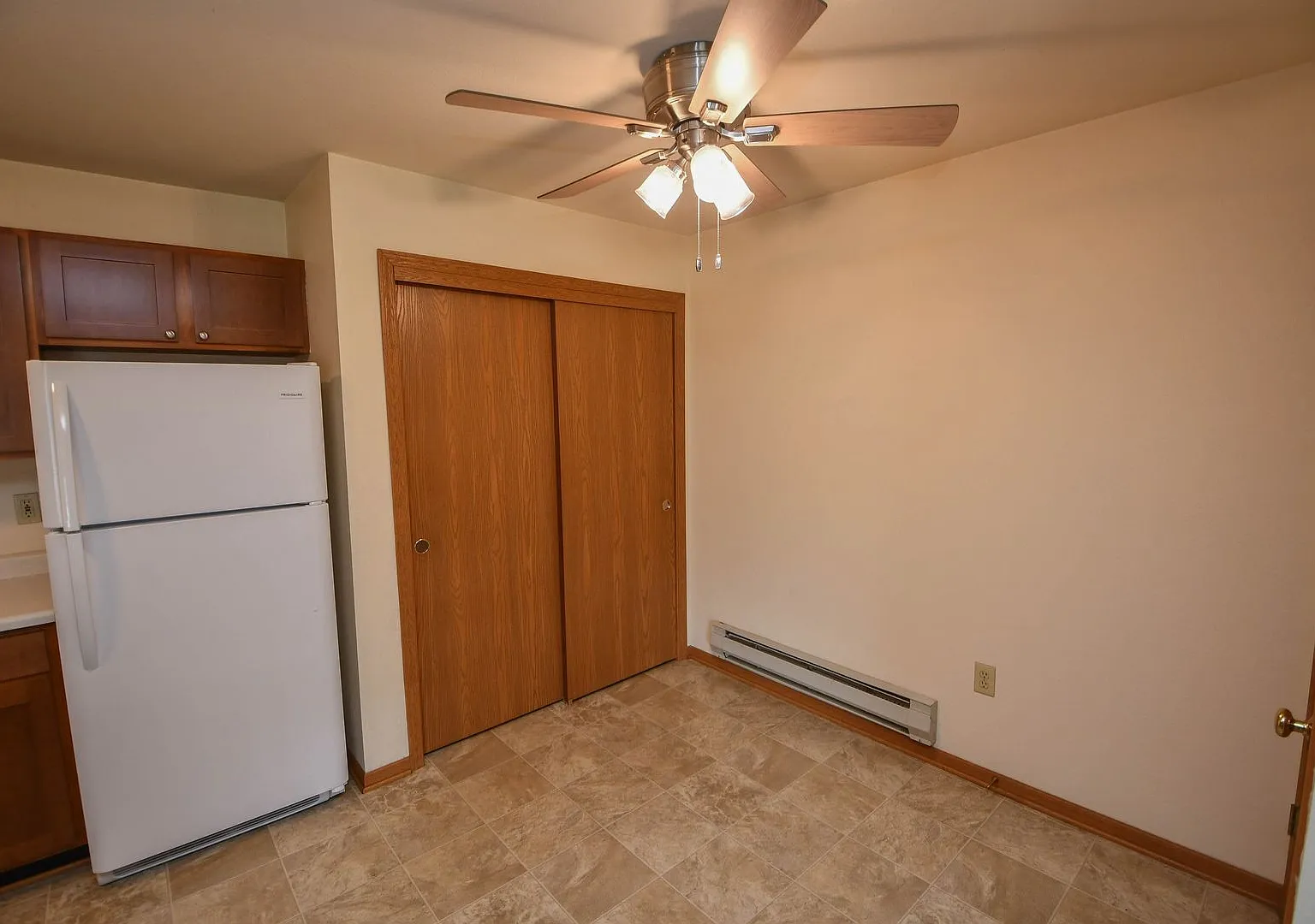 Deer Creek Apartments 3 — Photo 3