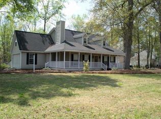 229 Laurel Ln, Lizella, GA 31052