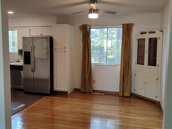2nd image of 73 Savern Pl