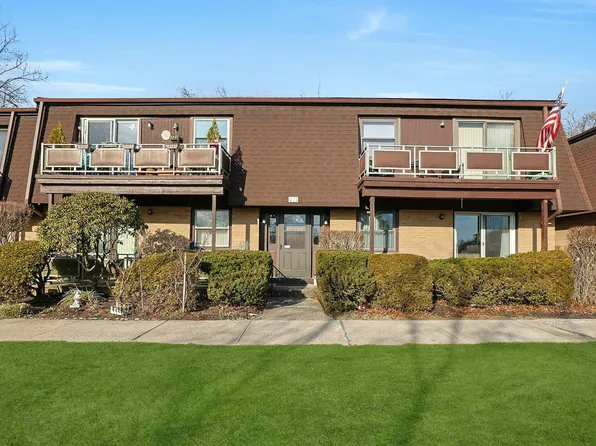 4 Germonds Village #2, Bardonia, NY 10954