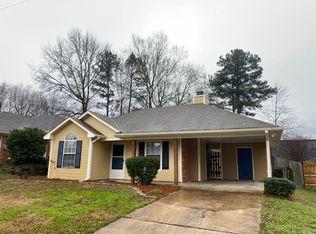 321 Audubon Cir, Brandon, MS 39047