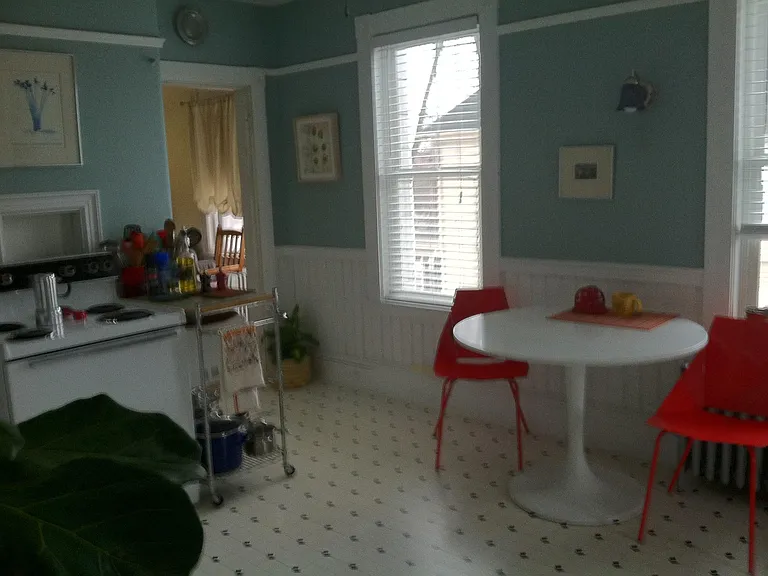 Eat in Kitchen