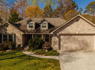 1847 Pinestraw Ln, Knoxville, TN 37932