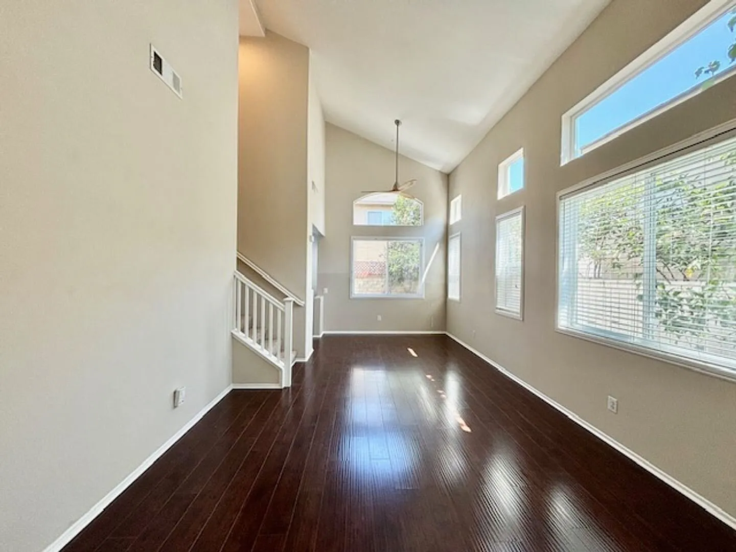 3 Bedroom + 2.5 Bathroom Home | Seabreeze Gated Community | Oxnard | Unfurnished — Photo 3