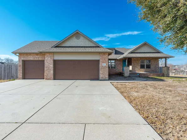 5421 S Pattie St, Wichita, KS 67216