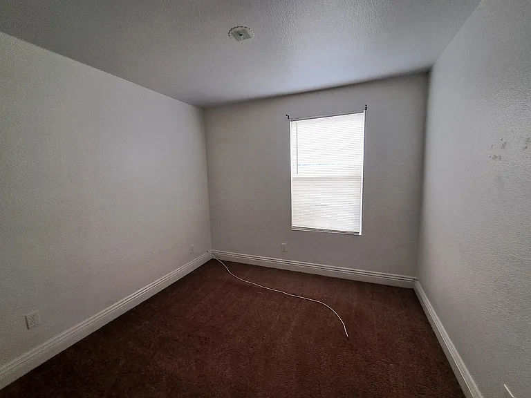 2801 N Rainbow Blvd #139 — Photo 9