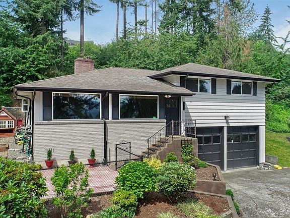 3rd image of 4710 129th Ave E