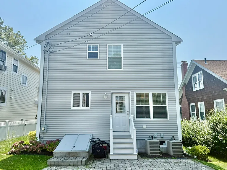 52 Bedlow Ave — Photo 26