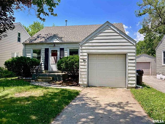 2nd image of 3209 N Parish Ave