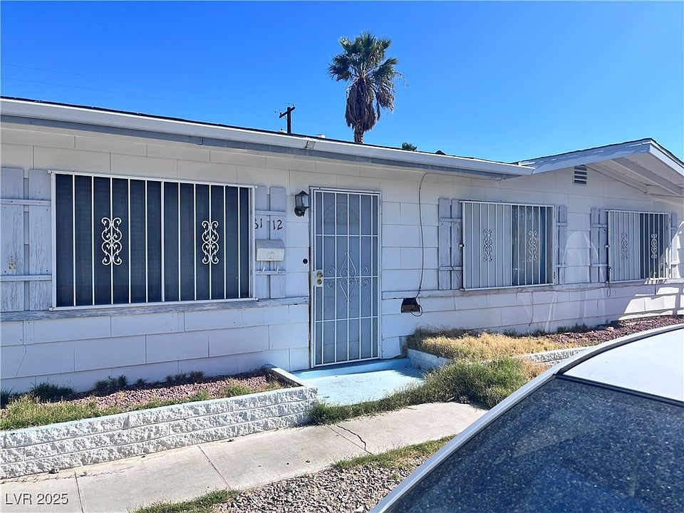 2nd image of 6112 Denver Cir