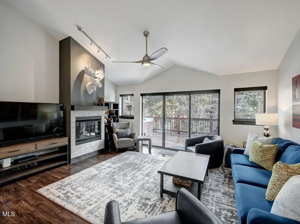 216 Village Point Drive, Breckenridge, CO 80424