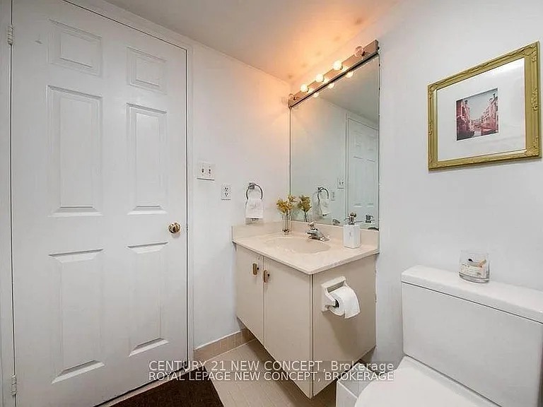 195 Saint Patrick St #PH4B — Photo 7