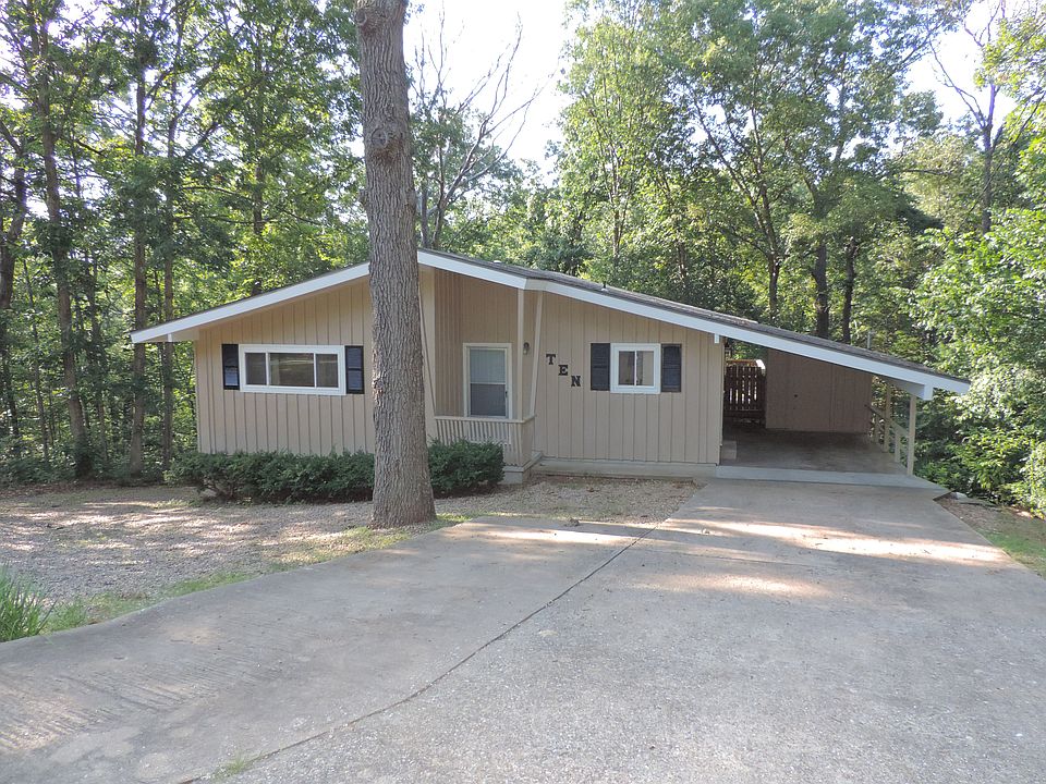 1st image of 10 Ipswich Cir