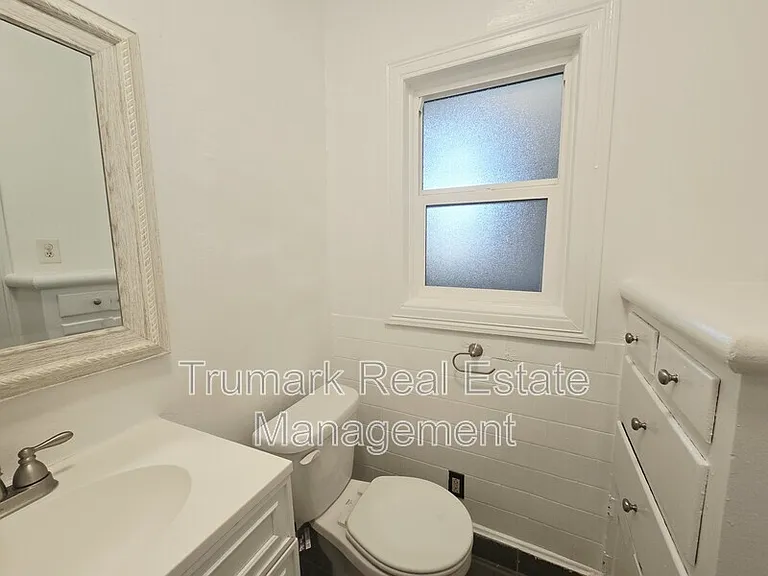 380 W California Ave — Photo 9