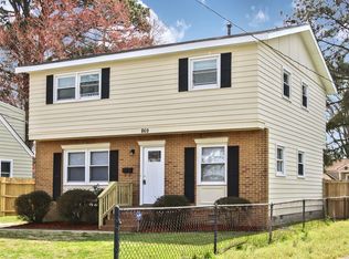 869 Norman Ave, Norfolk, VA 23518