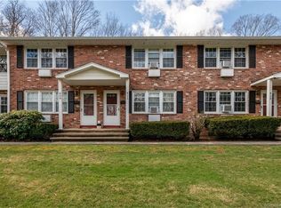 411 Robin Ct UNIT 411, Cheshire, CT 06410