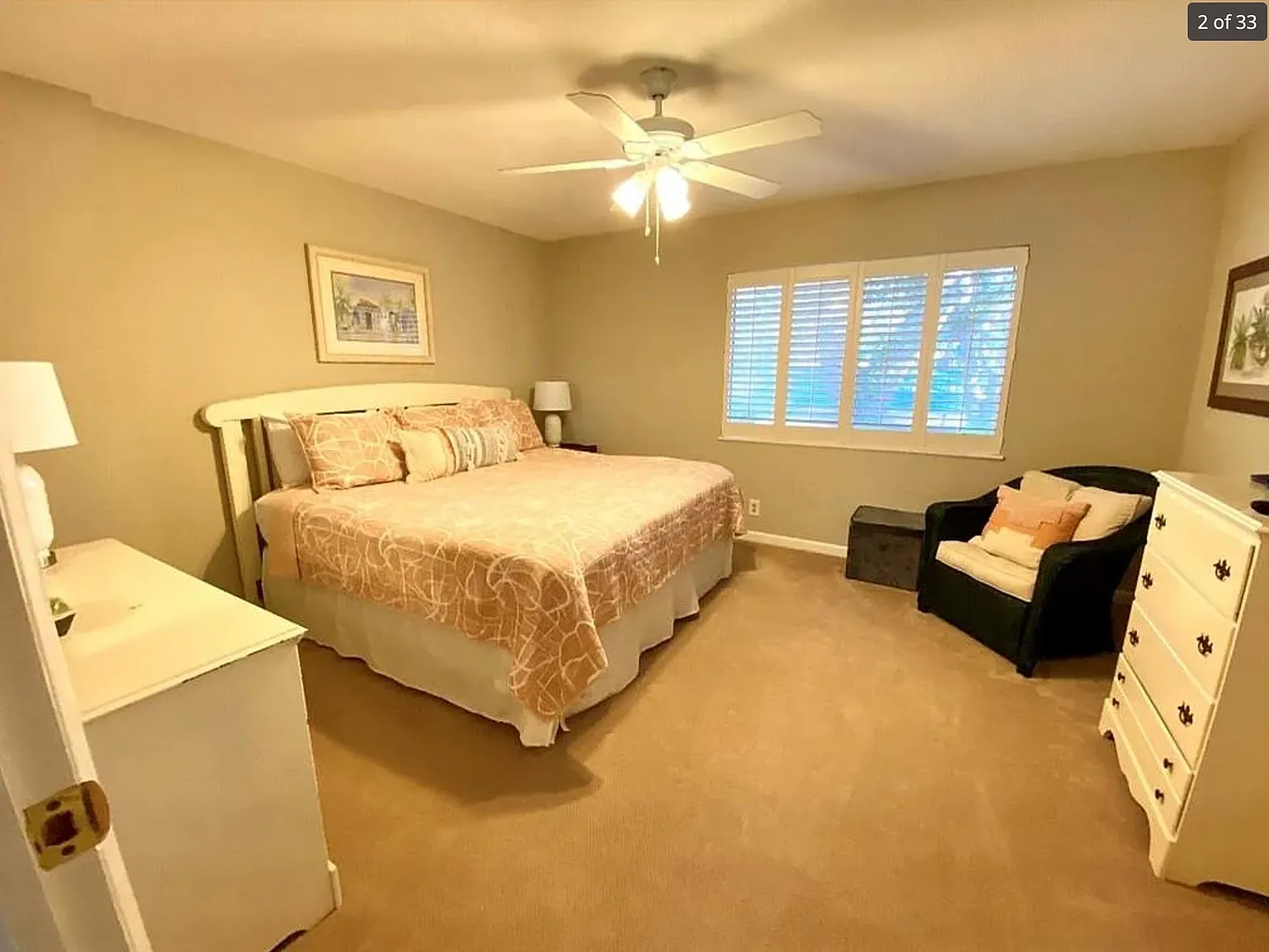 2 bed, 1.5 bath, 1088 sqft, $2,300 — Photo 2