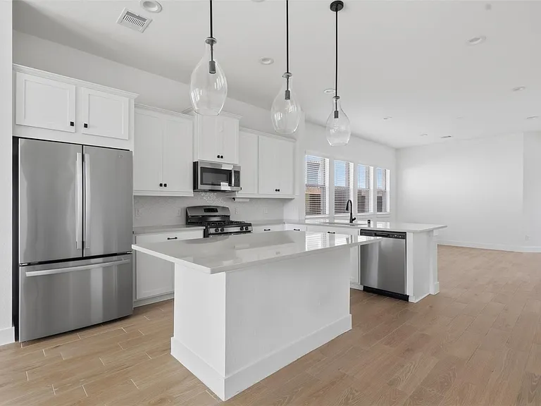 313 Rise Ln — Photo 7