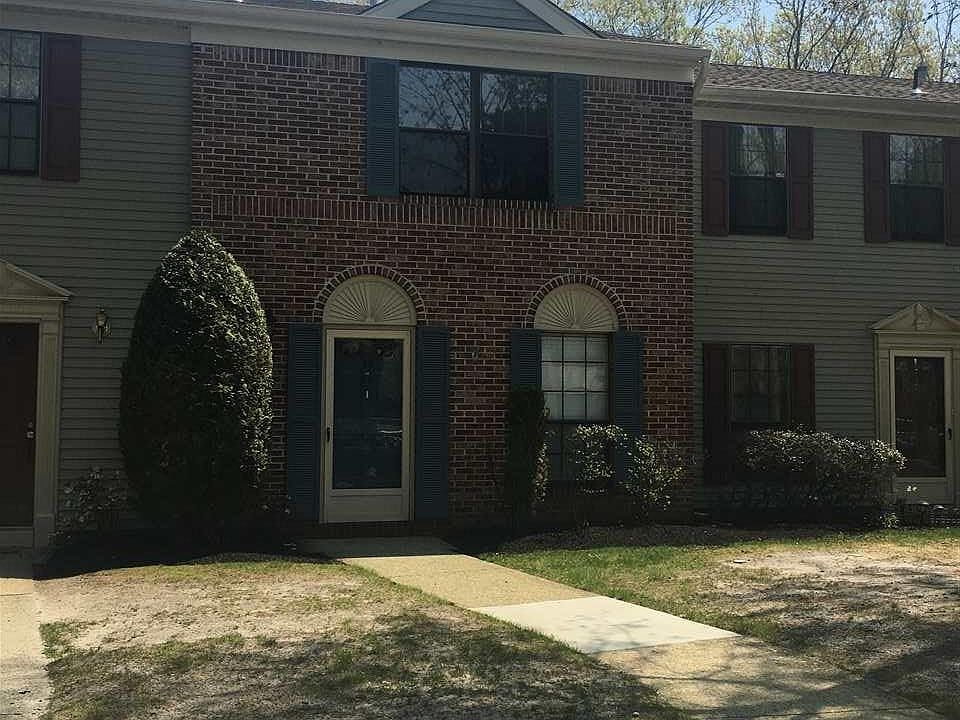1st image of 55 Cheshire Dr #2806