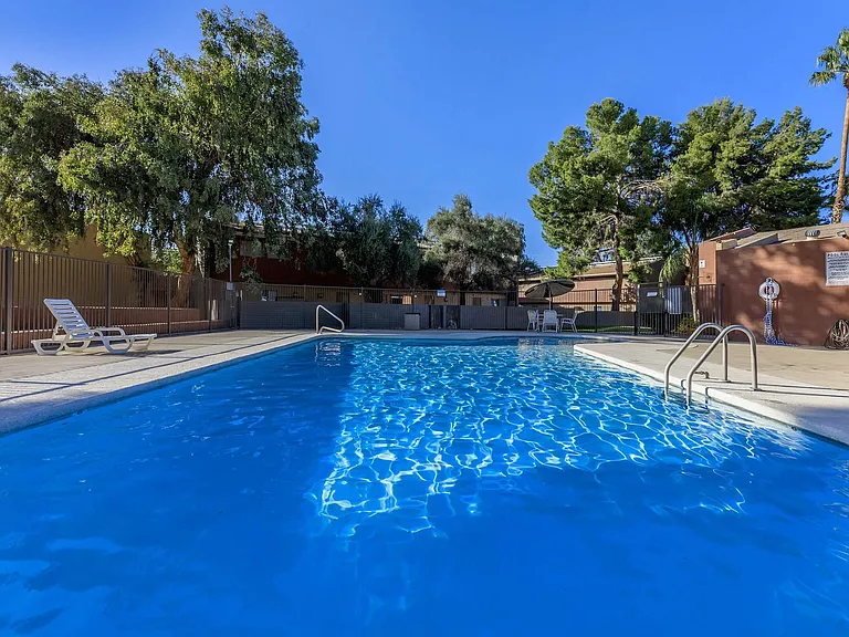 Copper Creek Apartments — Photo 5