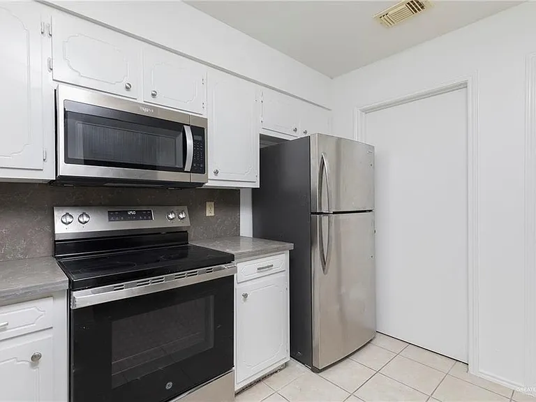 600 Toronto Ave #14 — Photo 5