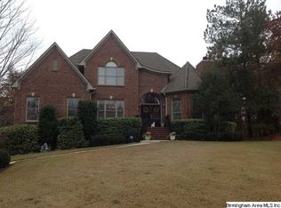 222 Saddle Lake Dr, Alabaster, AL 35007