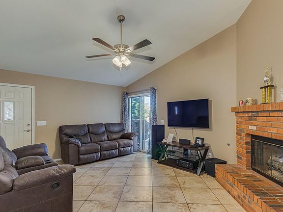 4th image of 9632 W Tonopah Dr