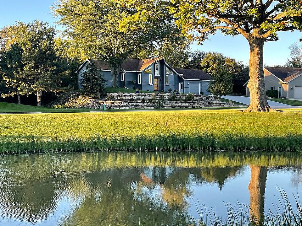 Pond/park view