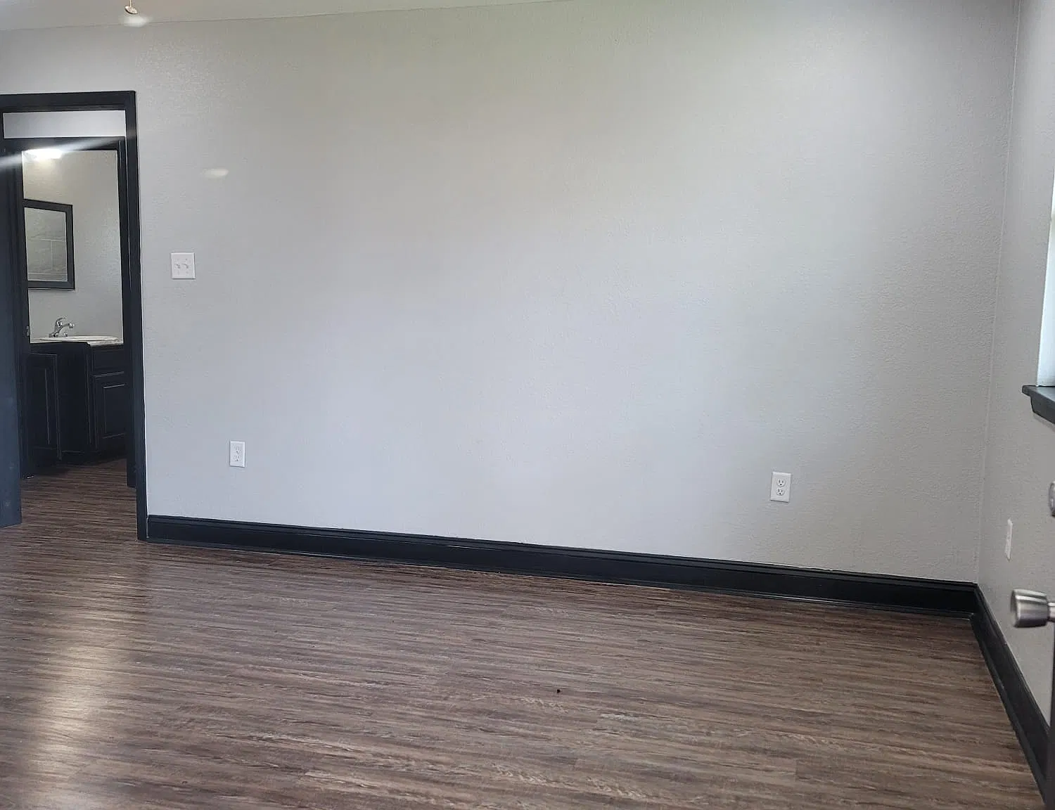 Harding Manor Apartments - 410 - C — Photo 3