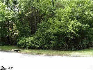 2nd image of 11 Nightingale Ln